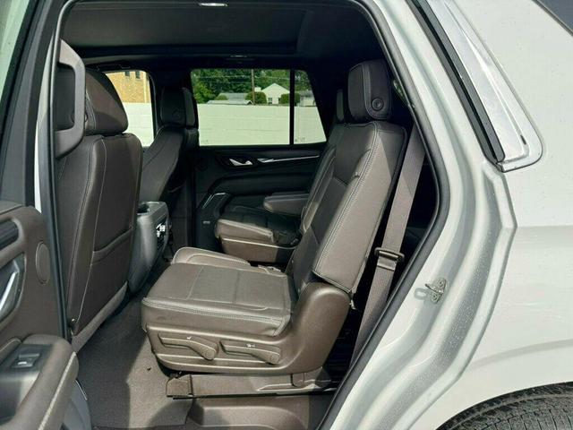 Photo of 2022 Summit White GMC Yukon