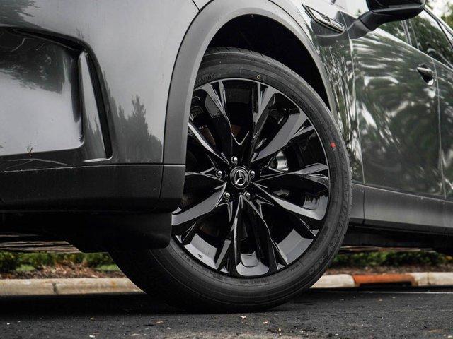 Photo of 2025 Machine Gray Metallic Mazda CX-90