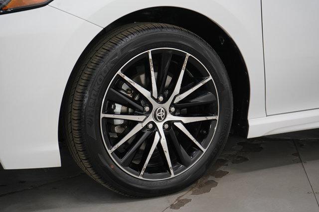 Photo of 2024 Gray Toyota Camry