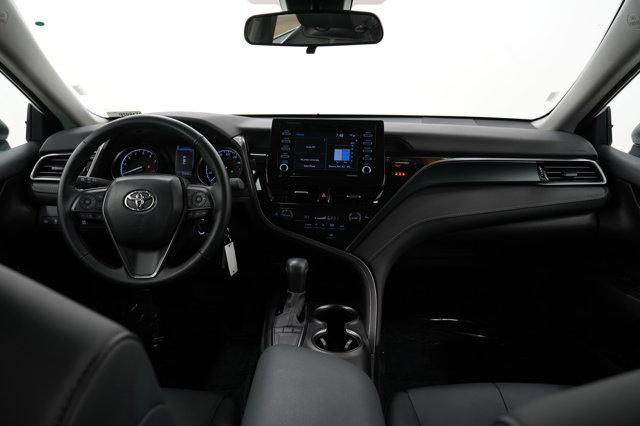 Photo of 2024 Gray Toyota Camry