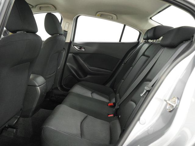 Photo of 2015 Liquid Silver Metallic Mazda Mazda3