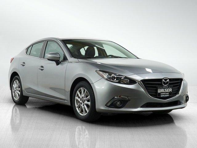 Photo of 2015 Liquid Silver Metallic Mazda Mazda3