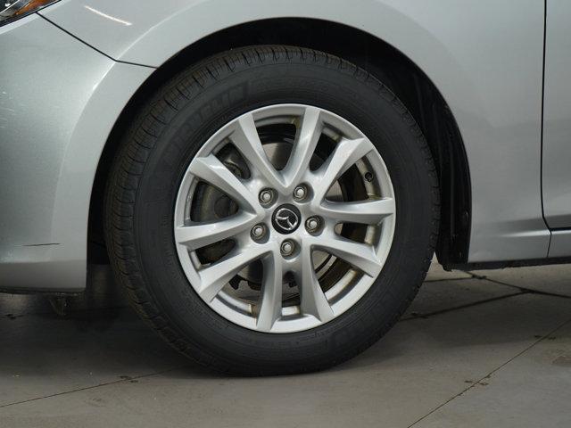 Photo of 2015 Liquid Silver Metallic Mazda Mazda3