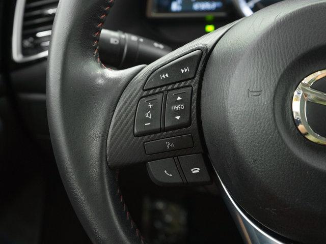 Photo of 2015 Liquid Silver Metallic Mazda Mazda3