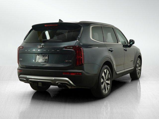 Photo of 2020 Gravity Gray Kia Telluride