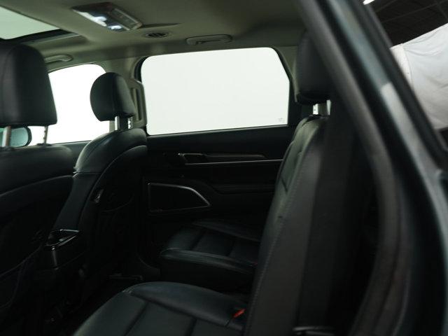Photo of 2020 Gravity Gray Kia Telluride
