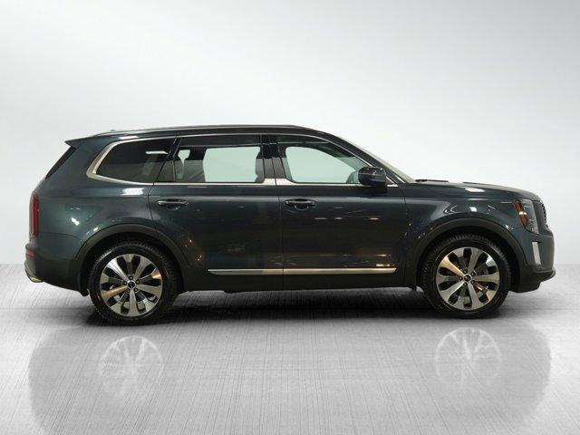 Photo of 2020 Gravity Gray Kia Telluride