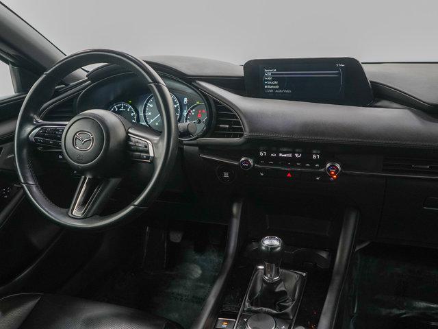 Photo of 2024 Platinum Quartz Metallic Mazda Mazda3
