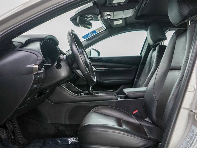 Photo of 2024 Platinum Quartz Metallic Mazda Mazda3