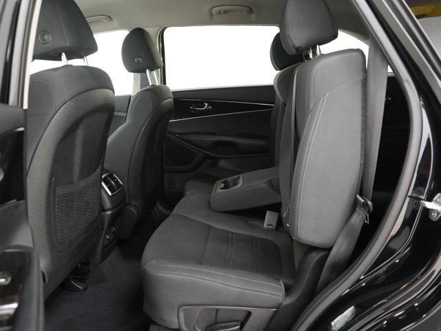 Photo of 2020 Ebony Black Kia Sorento