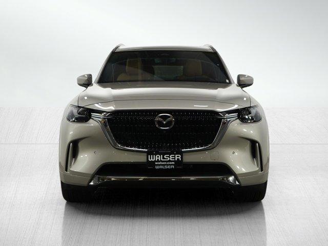 Photo of 2024 Platinum Quartz Mazda CX-90