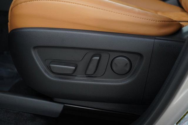 Photo of 2024 Platinum Quartz Mazda CX-90