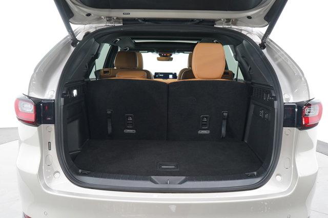 Photo of 2024 Platinum Quartz Mazda CX-90