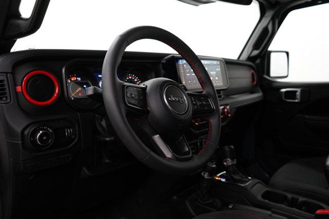 Photo of 2024 Anvil Clear Coat Jeep Wrangler