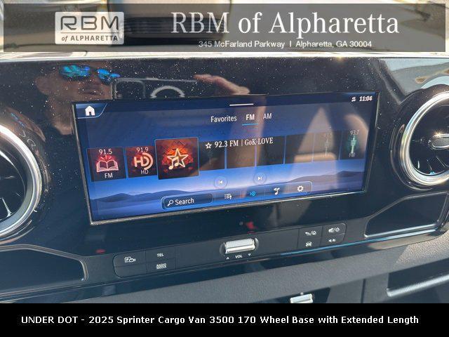 Photo of 2025 White Mercedes-Benz Sprinter 3500