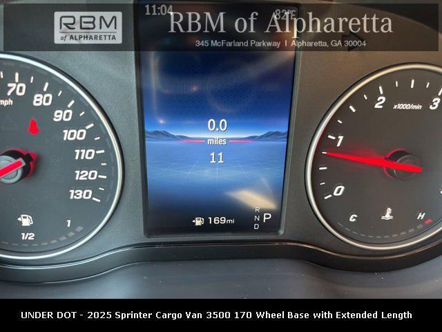 Photo of 2025 White Mercedes-Benz Sprinter 3500