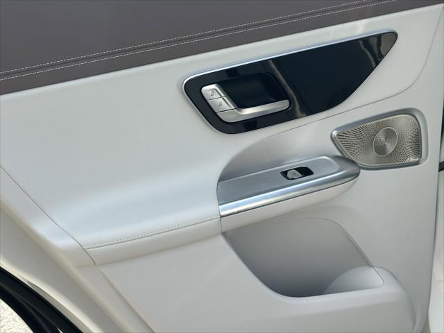 Photo of 2024 Polar White Mercedes-Benz EQE 350+