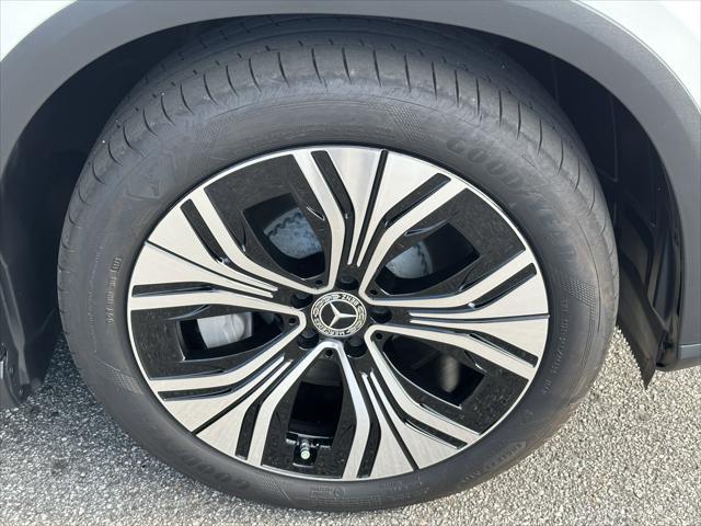 Photo of 2024 Polar White Mercedes-Benz EQE 350+