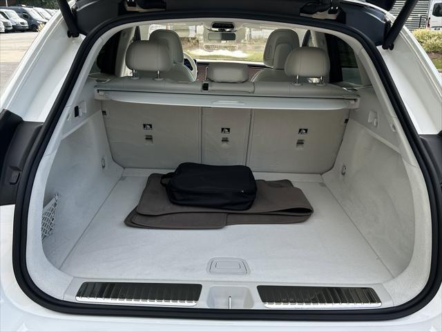 Photo of 2024 Polar White Mercedes-Benz EQE 350+