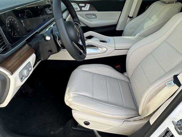 Photo of 2025 White Mercedes-Benz GLE 350