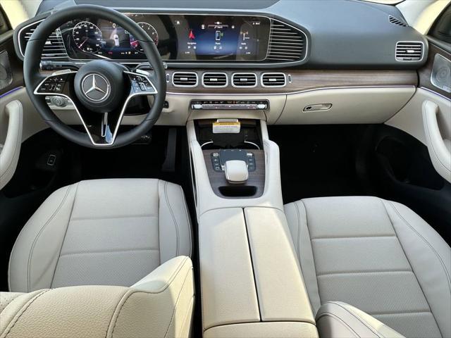 Photo of 2025 White Mercedes-Benz GLE 350