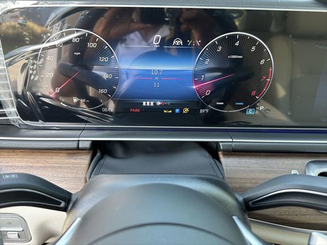 Photo of 2025 White Mercedes-Benz GLE 350