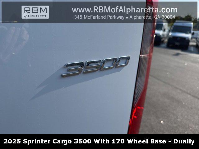Photo of 2025 White Mercedes-Benz Sprinter 3500