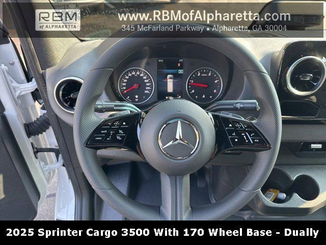 Photo of 2025 White Mercedes-Benz Sprinter 3500