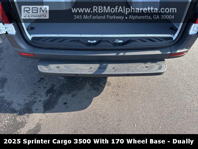 Photo of 2025 White Mercedes-Benz Sprinter 3500