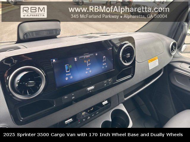 Photo of 2025 White Mercedes-Benz Sprinter 3500