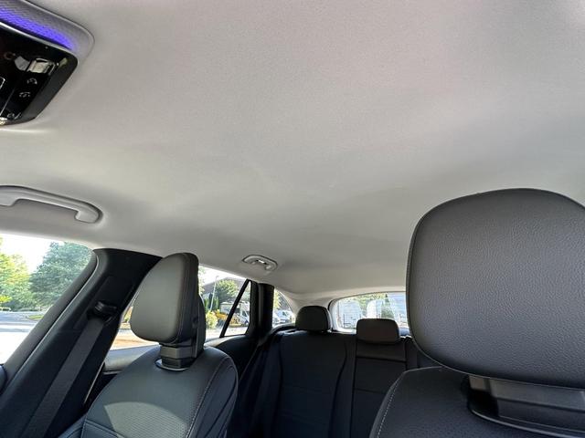 Photo of 2023 Black Mercedes-Benz GLC 300