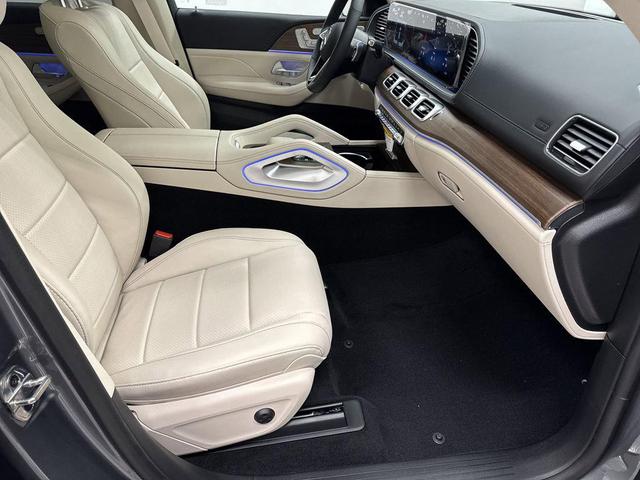 Photo of 2026 Gray Mercedes-Benz GLE 450