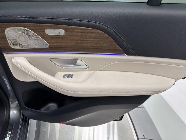 Photo of 2026 Gray Mercedes-Benz GLE 450