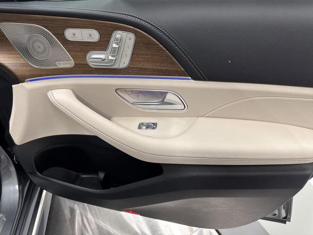 Photo of 2026 Gray Mercedes-Benz GLE 450