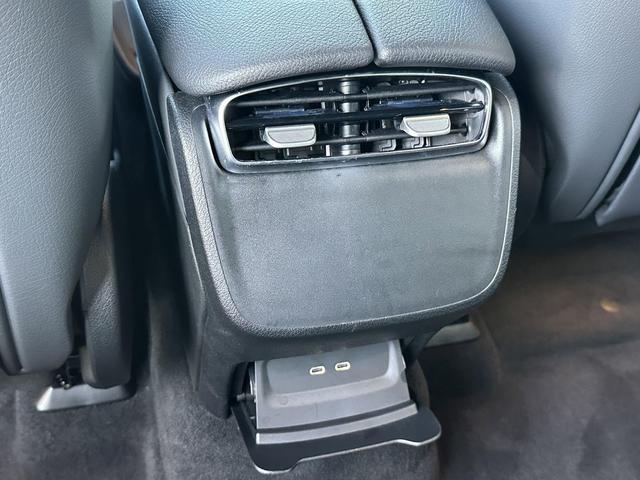 Photo of 2024 Gray Mercedes-Benz EQE 350