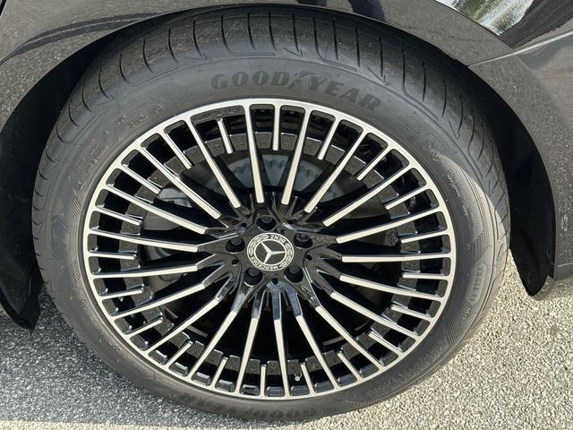 Photo of 2024 Black Mercedes-Benz EQS 450