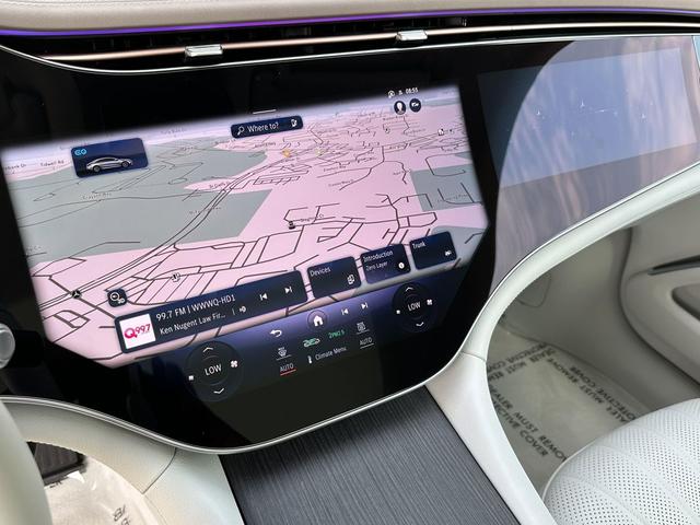 Photo of 2024 Black Mercedes-Benz EQS 450