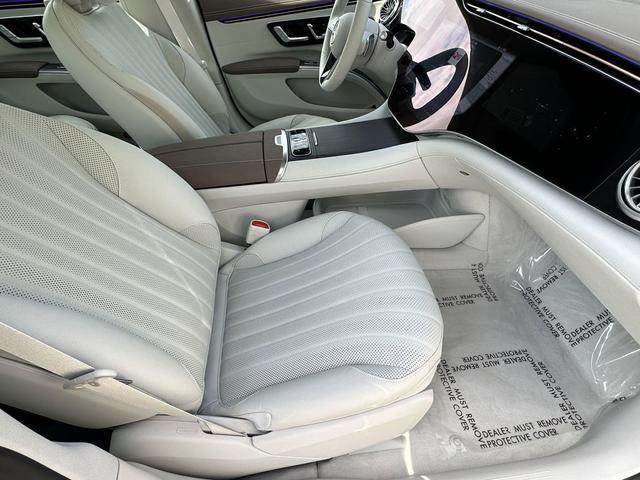 Photo of 2024 Black Mercedes-Benz EQS 450