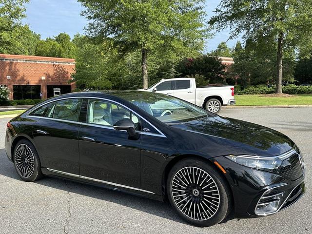 Photo of 2024 Black Mercedes-Benz EQS 450