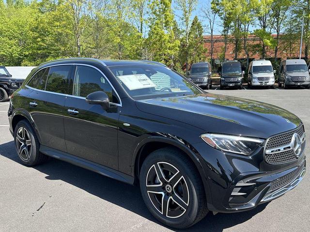Photo of 2025 Black Mercedes-Benz GLC 350e