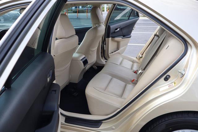 Photo of 2012 GOLD Toyota Camry