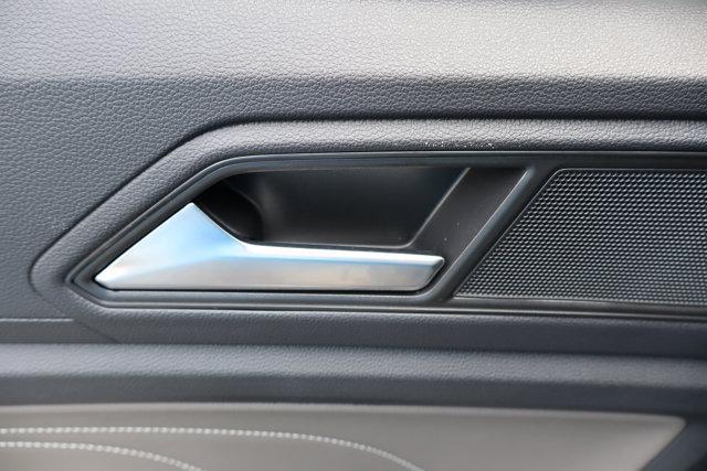 Photo of 2023 PLAT GRAY Volkswagen Atlas