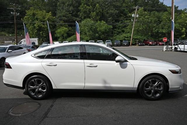 Photo of 2023 Platinum White Pearl Honda Accord