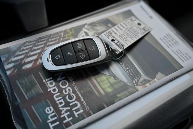 Photo of 2023 Portofino Gray Hyundai TUCSON