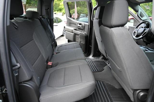 Photo of 2022 Black Chevrolet Silverado 1500