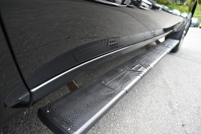 Photo of 2022 Black Chevrolet Silverado 1500