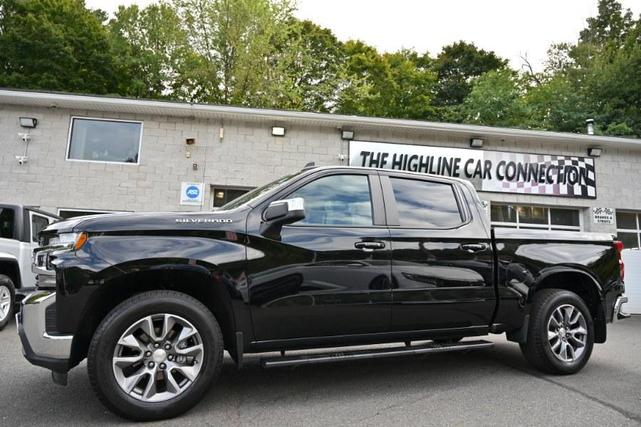 Photo of 2022 Black Chevrolet Silverado 1500
