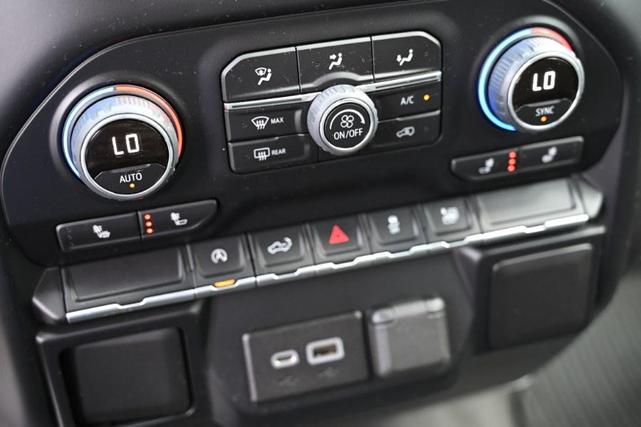 Photo of 2022 Black Chevrolet Silverado 1500