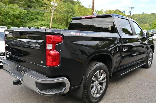 Photo of 2022 Black Chevrolet Silverado 1500