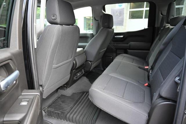Photo of 2022 Black Chevrolet Silverado 1500